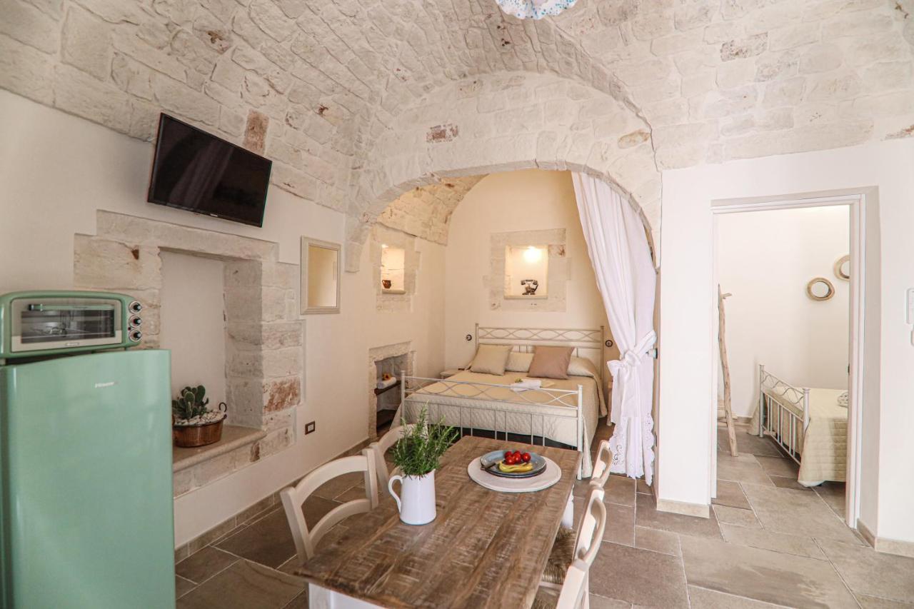 Domus Petra 104 Bed and Breakfast Ceglie Messapica Εξωτερικό φωτογραφία