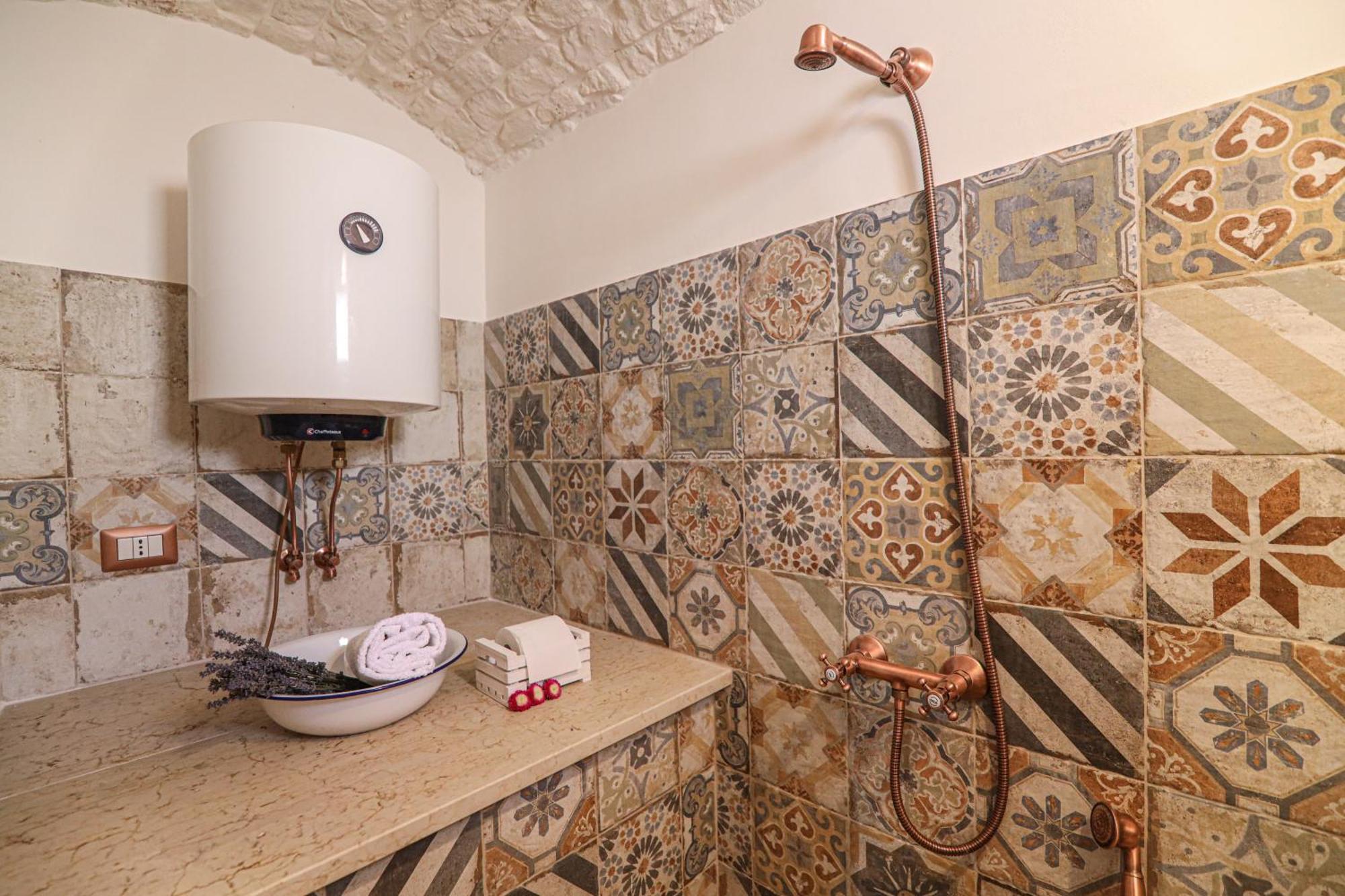 Domus Petra 104 Bed and Breakfast Ceglie Messapica Εξωτερικό φωτογραφία