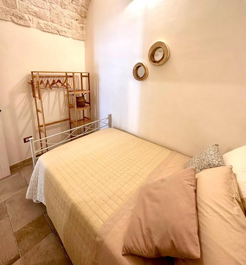 Domus Petra 104 Bed and Breakfast Ceglie Messapica Εξωτερικό φωτογραφία